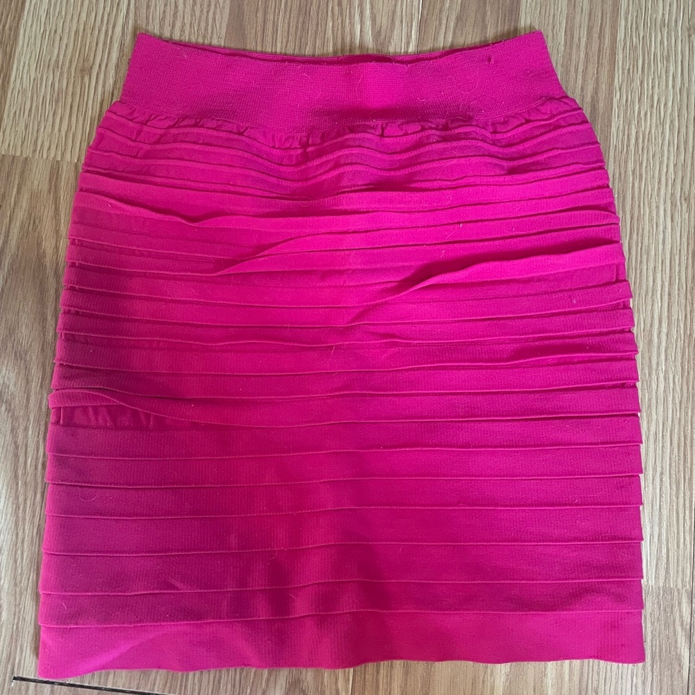 Pink knit style Pleated Women's Skirt